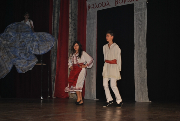 balul_bobocilor_ienachita_2012_13