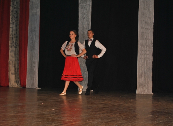 balul_bobocilor_ienachita_2012_8