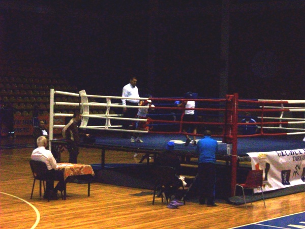 gala_box_3