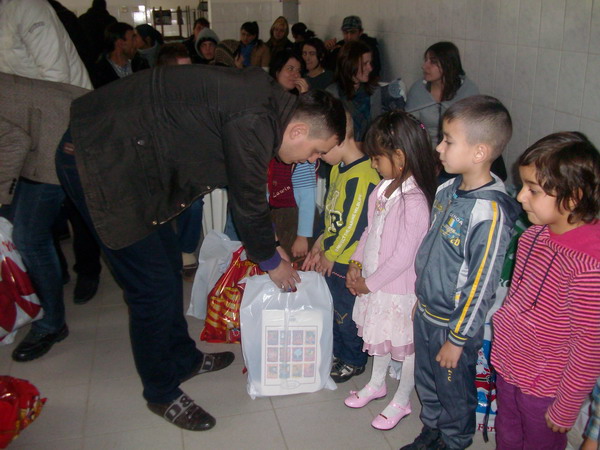 rotaract_craciun_2012_4