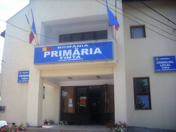 primaria-finta1_600x450