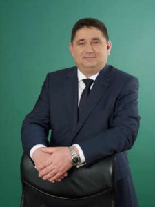 caraveteanu_300x400