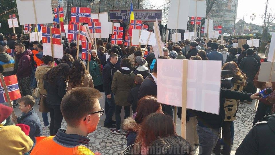 protest 10