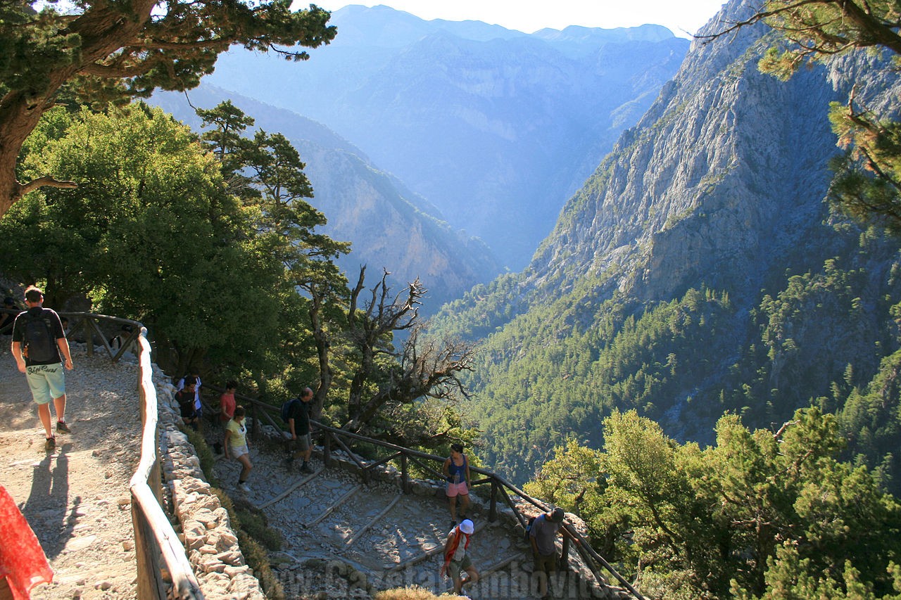 1280px-Samaria_Gorge_03