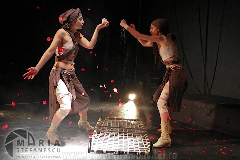 teatru 2