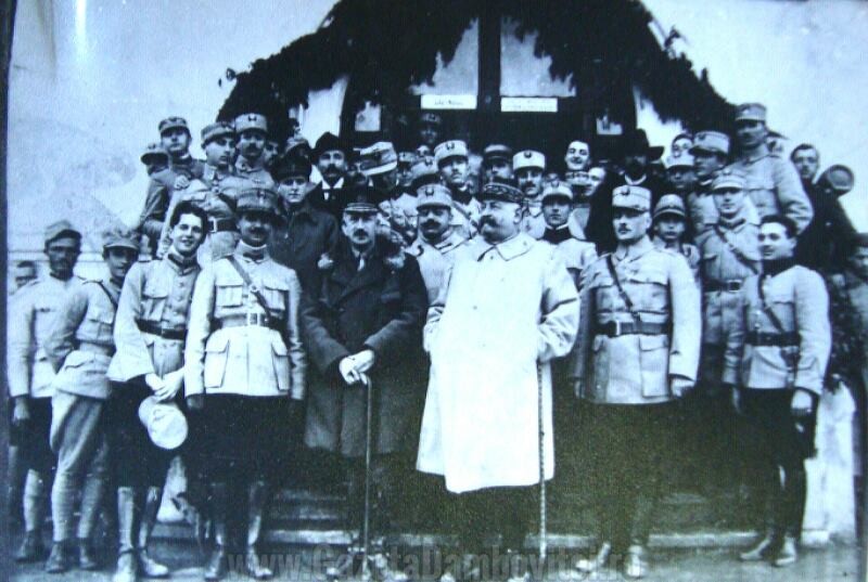 Generalul Henri Mathias Berthelot în vizită la Liceul Militar de la Mănăstirea Dealu (1919)