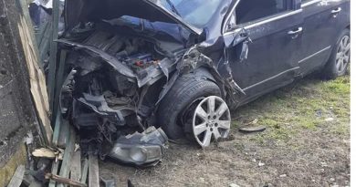 DÂMBOVIȚA: Bătrână omorâtă în curte, de un șofer care a intrat cu viteză într-o curbă DÂMBOVIȚA: Bătrână omorâtă în curte, de un șofer care a intrat cu viteză într-o curbă