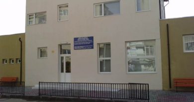 La Adăpostul de Noapte ,,Speranța’’ din Târgoviște sunt 35 de oameni ai străzii! Alții refuză cazarea pe motiv că nu sunt lăsați să bea și să fumeze în centru! La Adăpostul de Noapte ,,Speranța’’ din Târgoviște sunt 35 de oameni ai străzii! Alții refuză cazarea pe motiv că nu sunt lăsați să bea și să fumeze în centru!