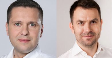 Discuție Ștefan – Drulă, pe subiectul DN 71. Ce a propus președintele Consiliului Județean Dâmbovița Discuție Ștefan – Drulă, pe subiectul DN 71. Ce a propus președintele Consiliului Județean Dâmbovița