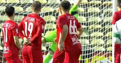 Chindia învinge la Pitești și revine pe primul loc în clasament! Florea continuă cu reușitele! Chindia învinge la Pitești și revine pe primul loc în clasament! Florea continuă cu reușitele!