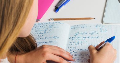 Simularea pentru Evaluarea Națională: 12 note de 10 la Matematică Simularea pentru Evaluarea Națională: 12 note de 10 la Matematică