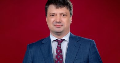 Deputatul Ionuț Vulpescu a explicat motivele pentru care a votat împotriva ministrului propus pentru Cultură Deputatul Ionuț Vulpescu a explicat motivele pentru care a votat împotriva ministrului propus pentru Cultură