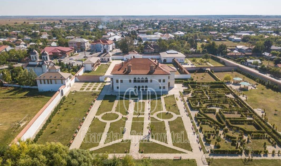 palatul brancovenesc