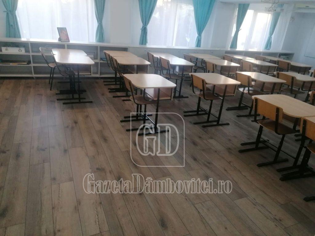 sala clasa liceul de arte 3