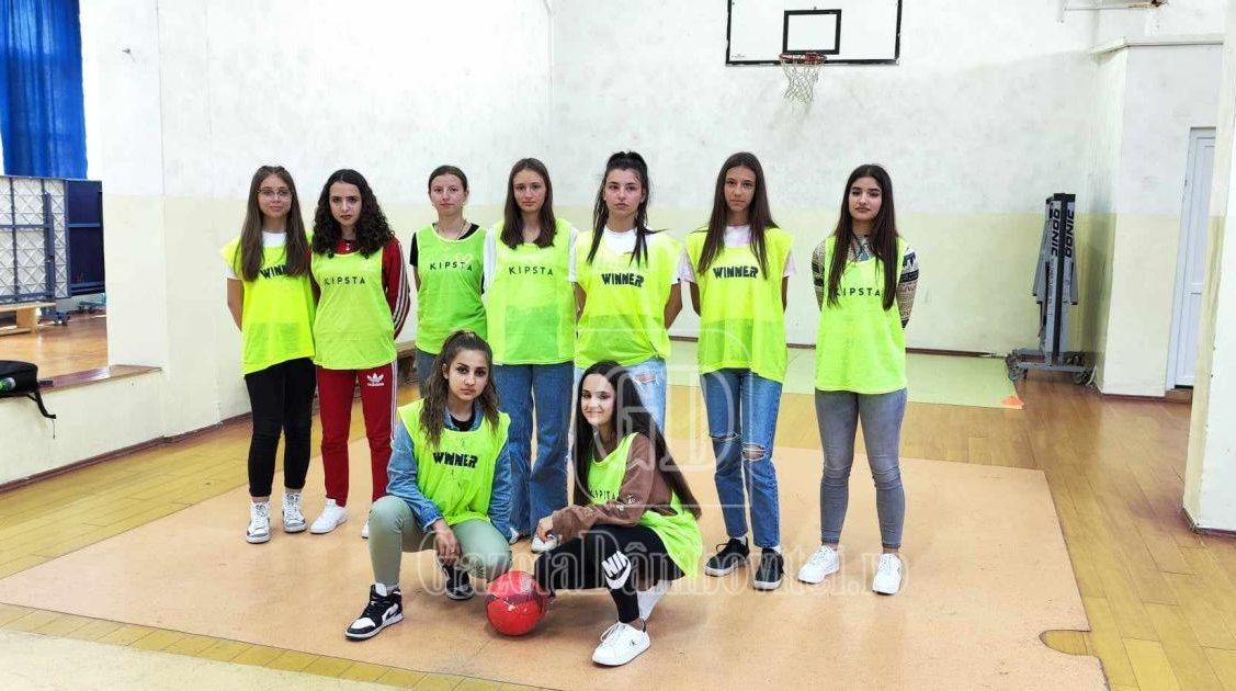 echipa fotbal fete heliade fradulescu