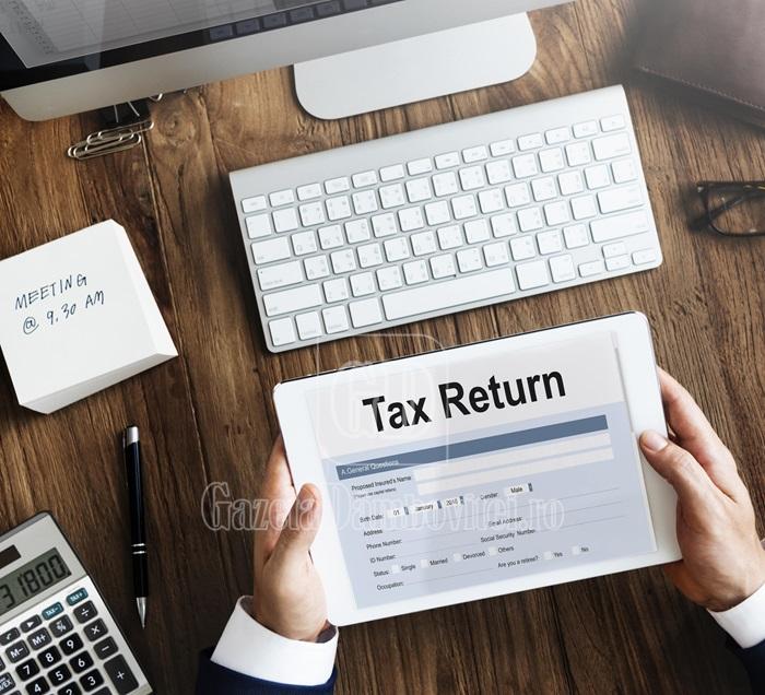 tax return financial form concept2 min