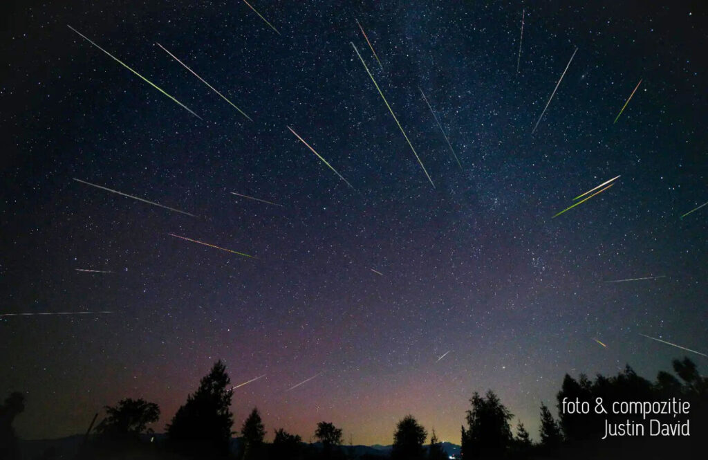 Ploaia de meteori Perseide – foto compoziție: Justin David