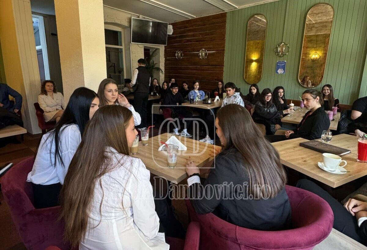 cafeneaua culturala arte
