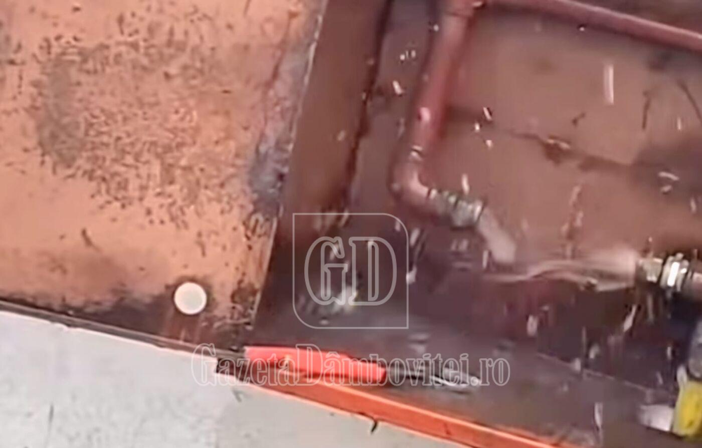 FIENI: A curs apă pe conducta de gaz. Mii de oameni afectați