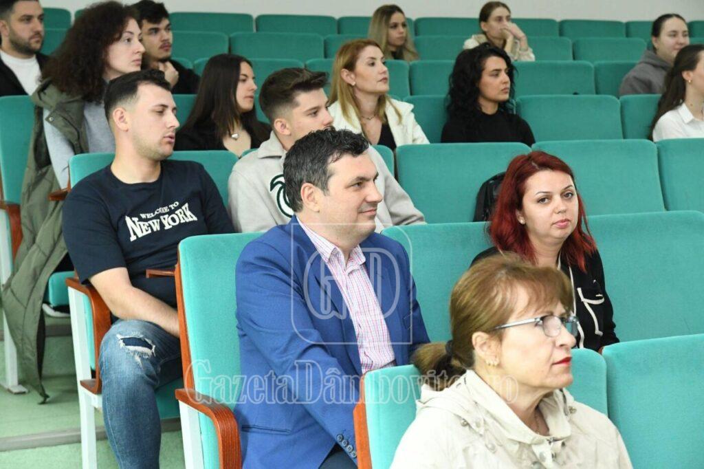 conferinta facultatea de stiinte si arte 2