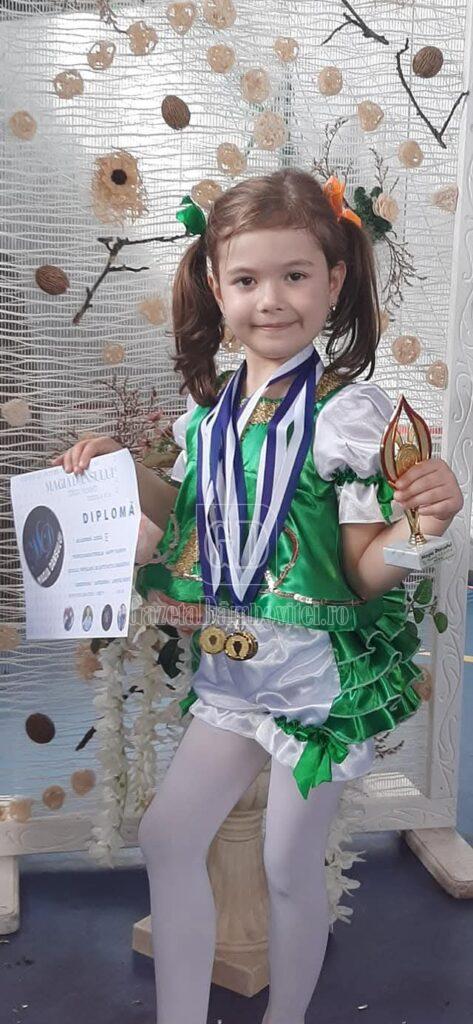 maya ciobotaru (7)