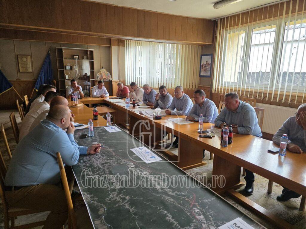 Se lucrează la proiectarea drumului expres care va ocoli Pucioasa și Fieni. Consultări cu primarii localităților tranzitate