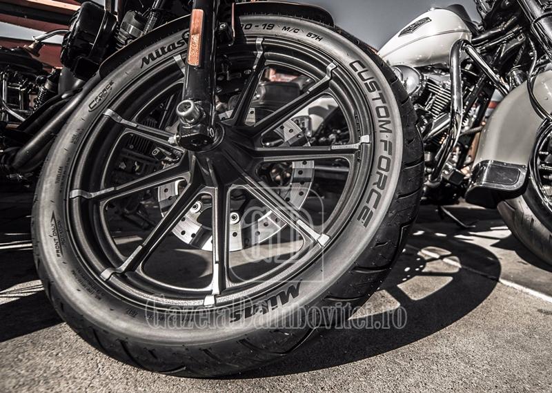 on road custom 11
