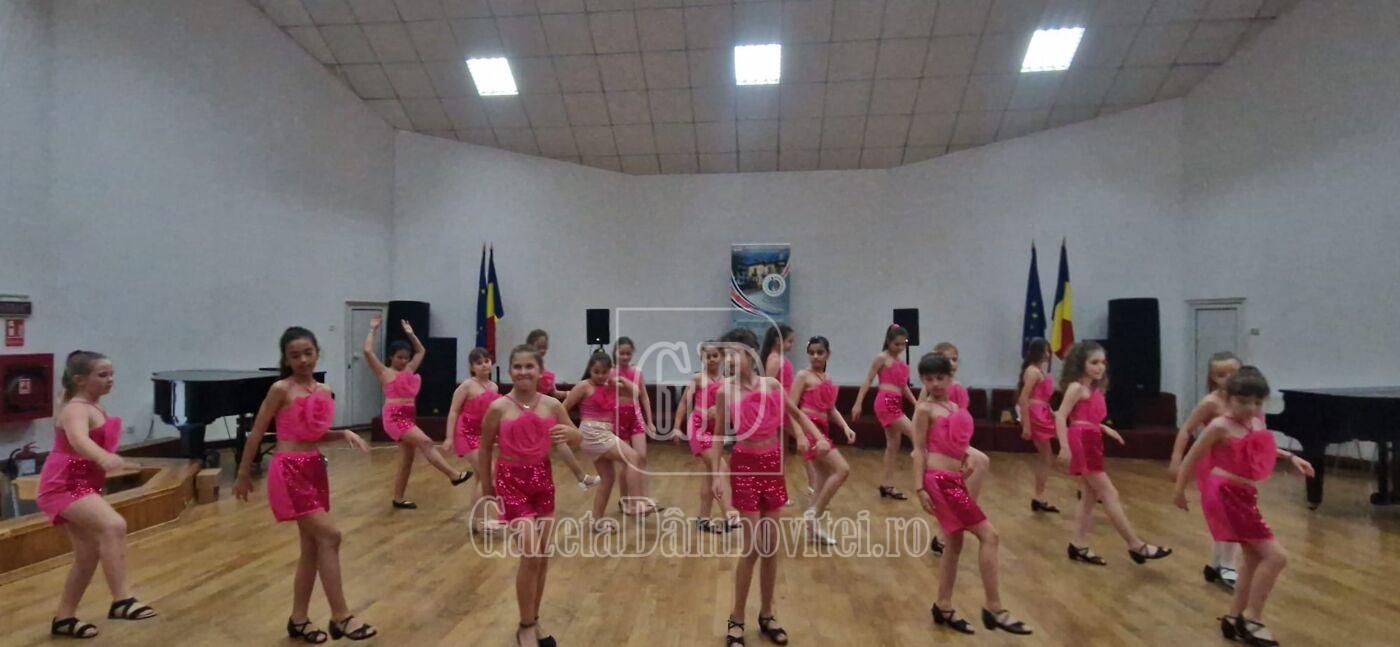 văduva dance academy (9)