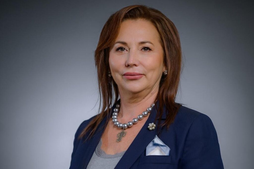 carmen holban