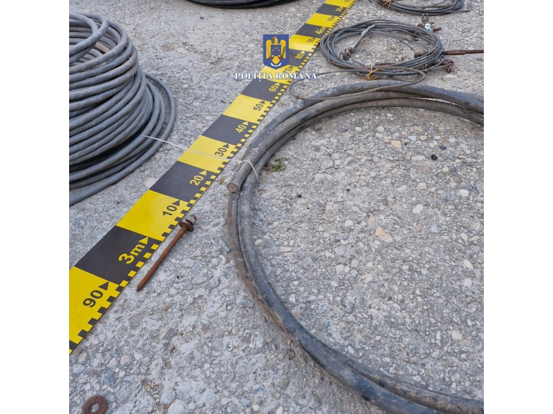 percheziții și în dâmbovița la angajați cfr acuzați de furt de componente de locomotivă și combustibil (3)