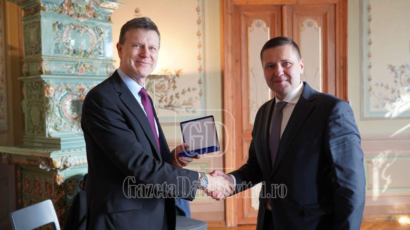 ambasadorul marii britanii vizită în județul dâmbovița (3)