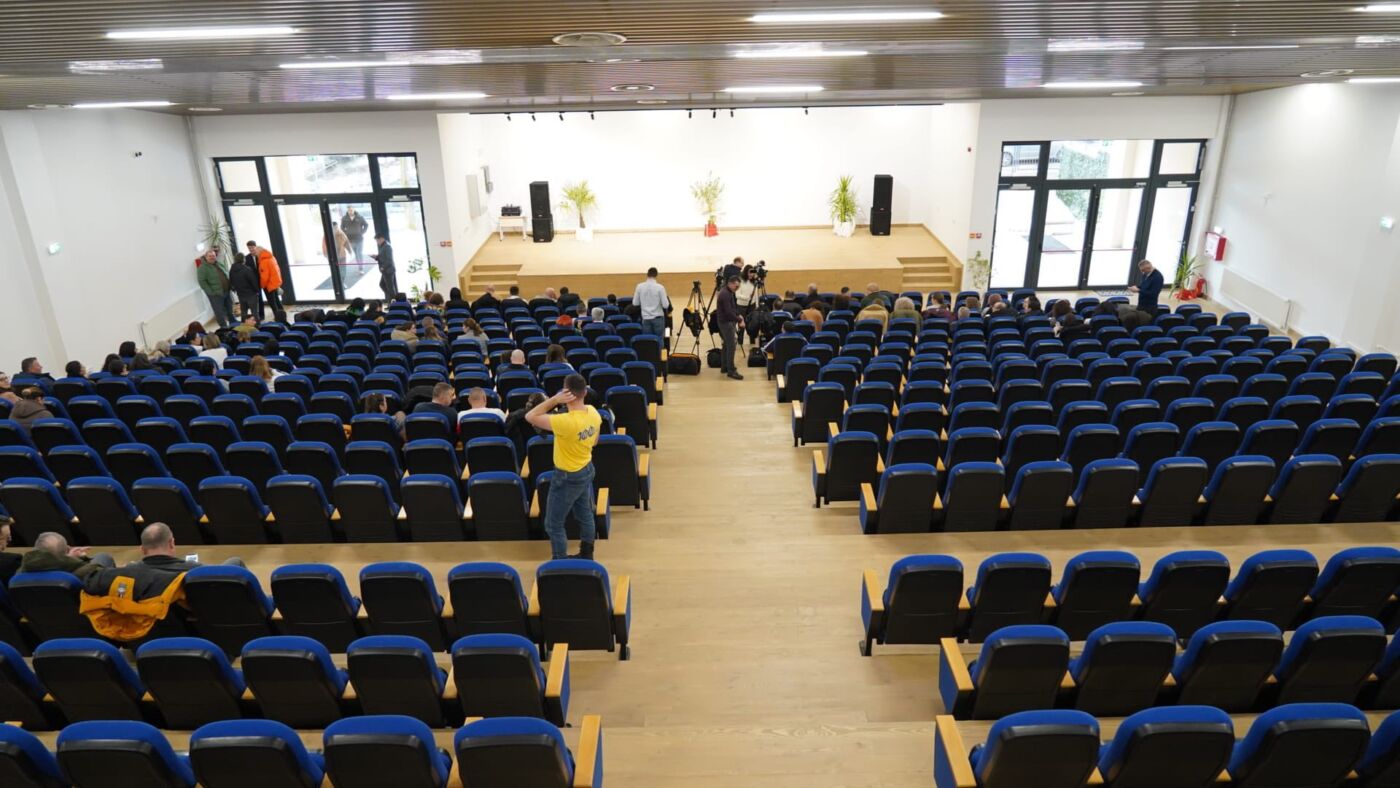 Școala gimnazială „tudor vladimirescu”, (2)