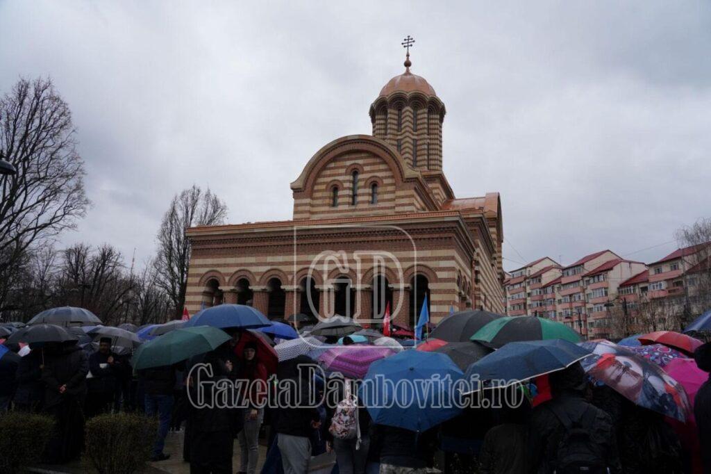 c9c3e3fd 70dd 4802 ba2a 25251b93100a