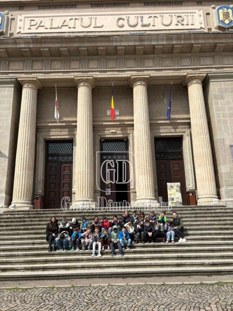 17947999 6447 4e62 aad4 60d444937e24