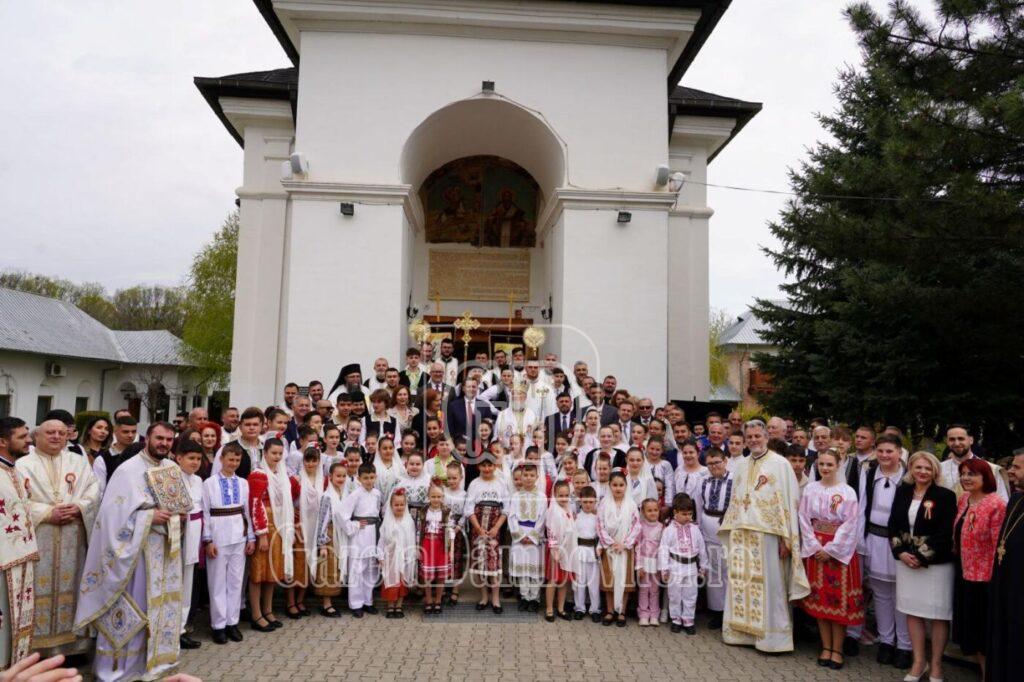 31313294 deb0 4a4d 99b5 fa8ed0cf04fe