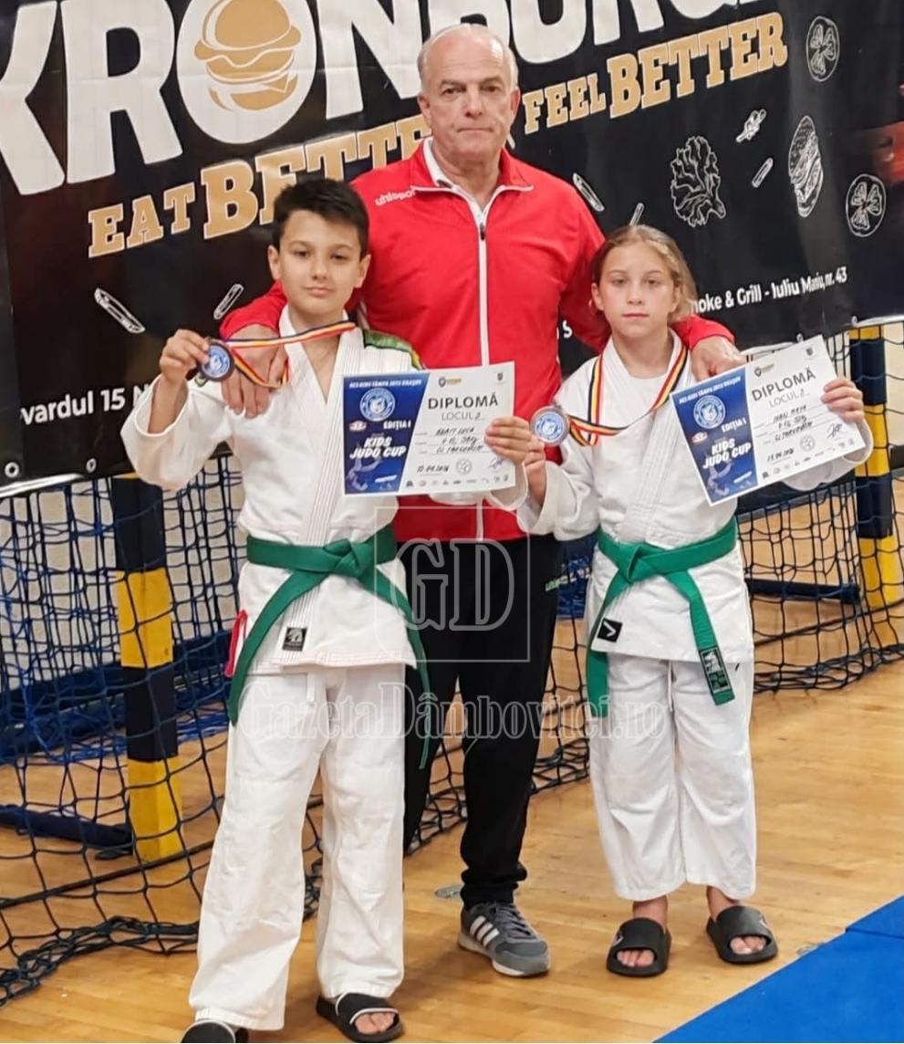 whatsapp image 2026 04 27 at 21.52.05 (1)