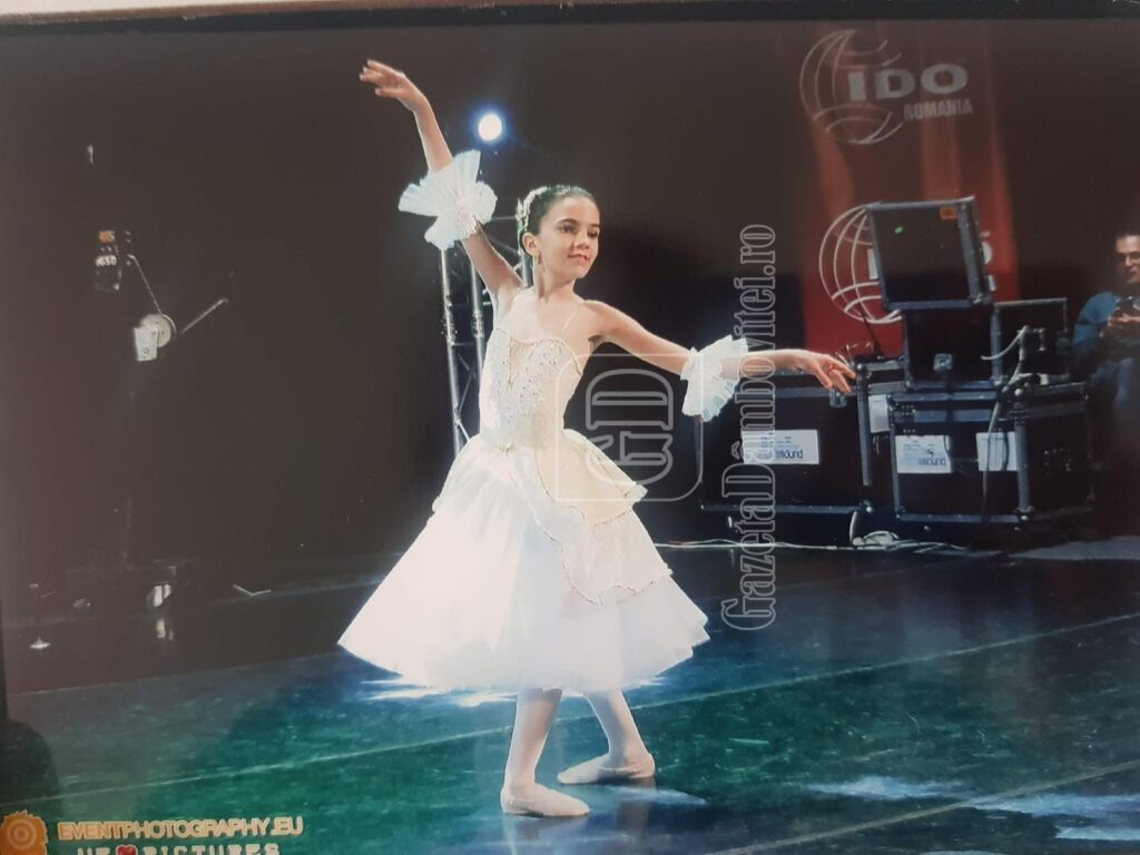 e8d52ce6 778a 4275 b76f 6c95bfd9c4bb