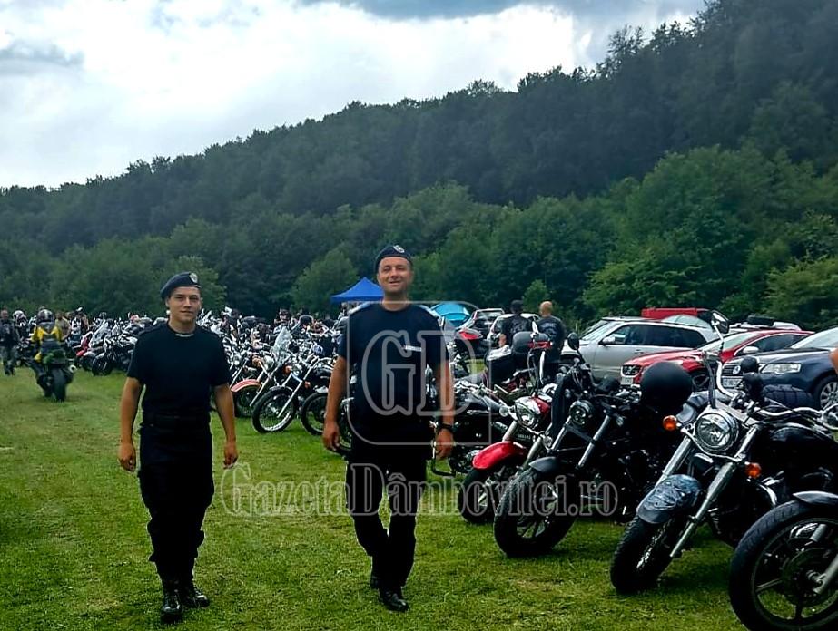 foto arhivă expoziție moto