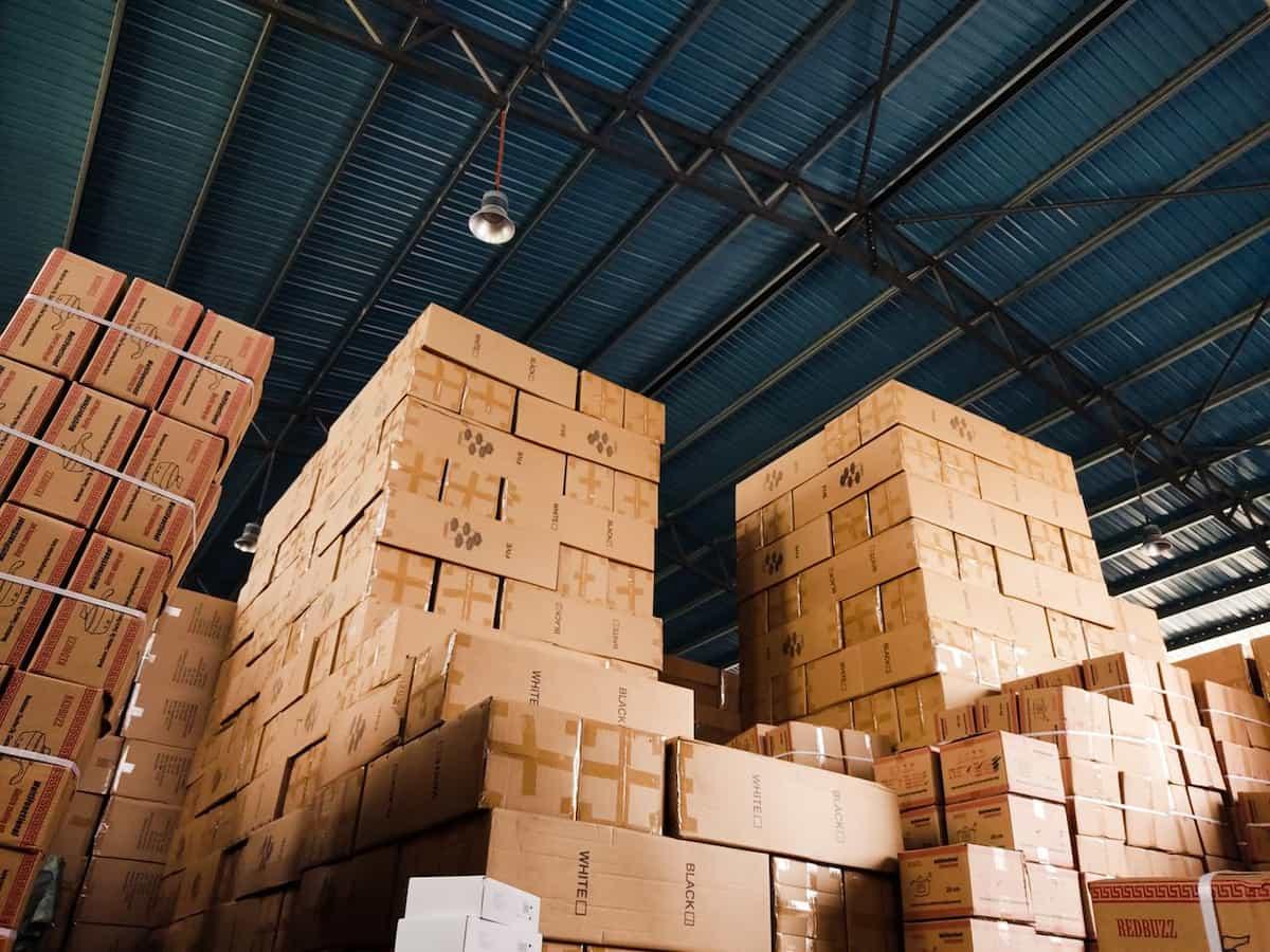 1.transbordaresidistributiedemarfurigreselifrecventecandnulucrezicuuncentrulogisticspecializat