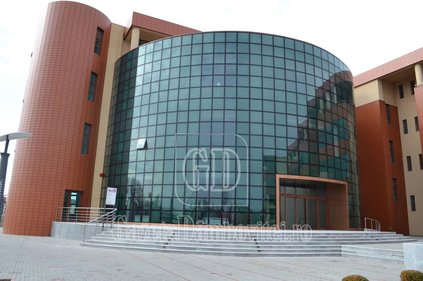 universitatea valahia